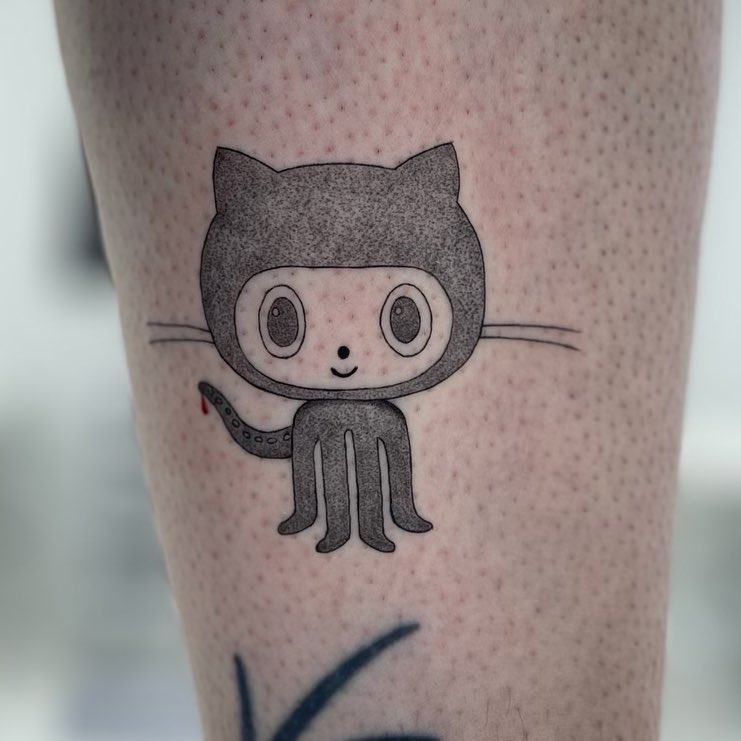 skullface's tweet photo. commemorative blood money mona, done by a fellow exhubber  :’)   🩸  a marker of time and friendship and design everlasting and also just cute goofy shit https://t.co/4FuRrnaomP