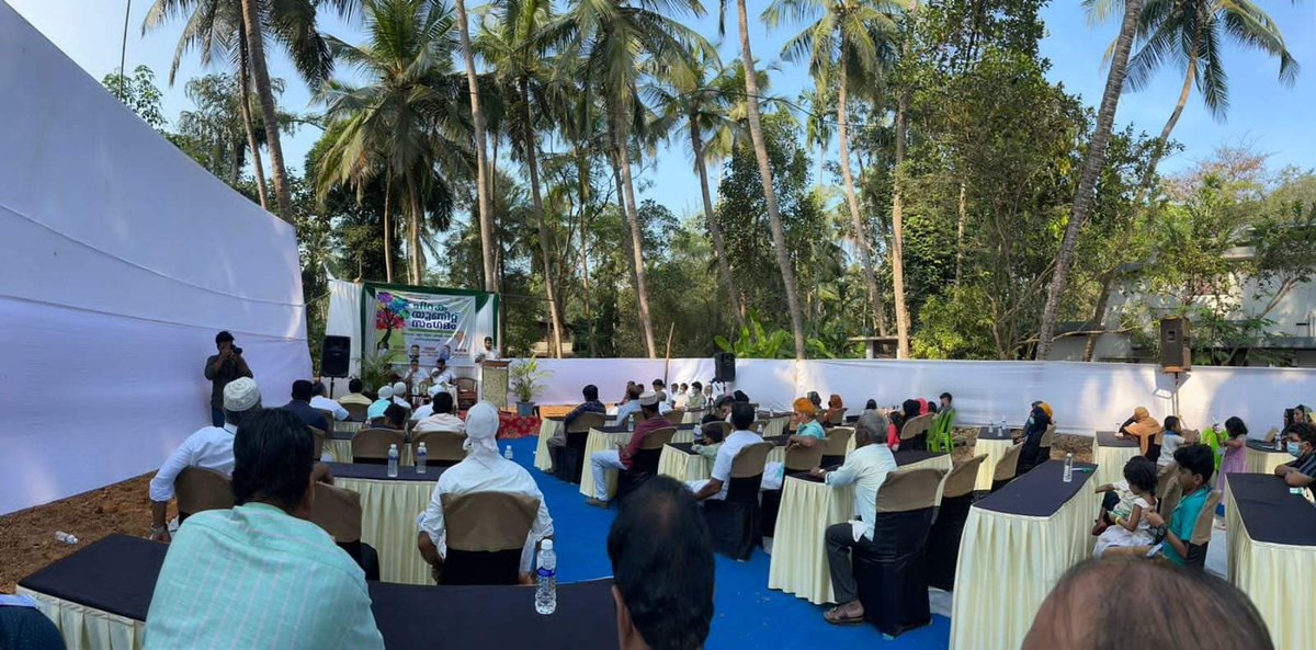 thohani's tweet photo. #Chirak Unit Meet organized by Muslim Youth League Pathinarungal Town Committee.
യൂത്ത് ലീഗ് പതിനാറുങ്ങൽ ടൗൺ കമ്മിറ്റി സംഘടിപ്പിച്ച ചിറക് യൂണിറ്റ് സംഗമത്തിൽ നിന്നും..
@MylCyberKerala @iumlkeralastate https://t.co/Dopyeyhswn