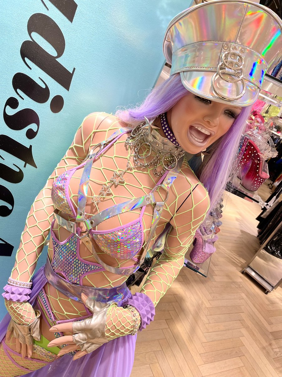 SadisticAction's tweet photo. New Display
#SadisticAction #コスチューム #衣装 #ROMA #FUNKPLUS #DaisyCorsets #ボディストッキング #ハーネス #チョーカー https://t.co/1uOKYHbRbK