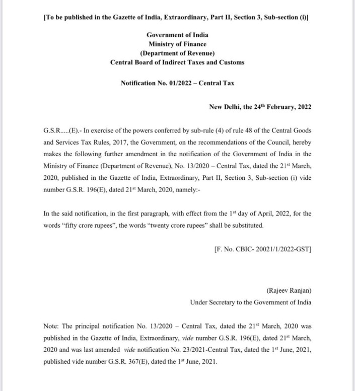 🔥Big GST Update🔥 ✅ From 1st April 2022, the E-Invoicing will become applicable for the taxpayers whose aggregate annual Turnover crosses Rs. 20 Crores. ✅ At present this limit is Rs. 50 Crores. Which means much more GST taxpayers have to generate e-Invoice w.e.f. 01.04.22