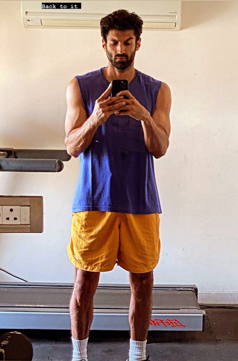 ark_kingdo's tweet photo. Aditya Roy Kapur new insta story 
Back to it 🔐 https://t.co/7qMlrRGXfo