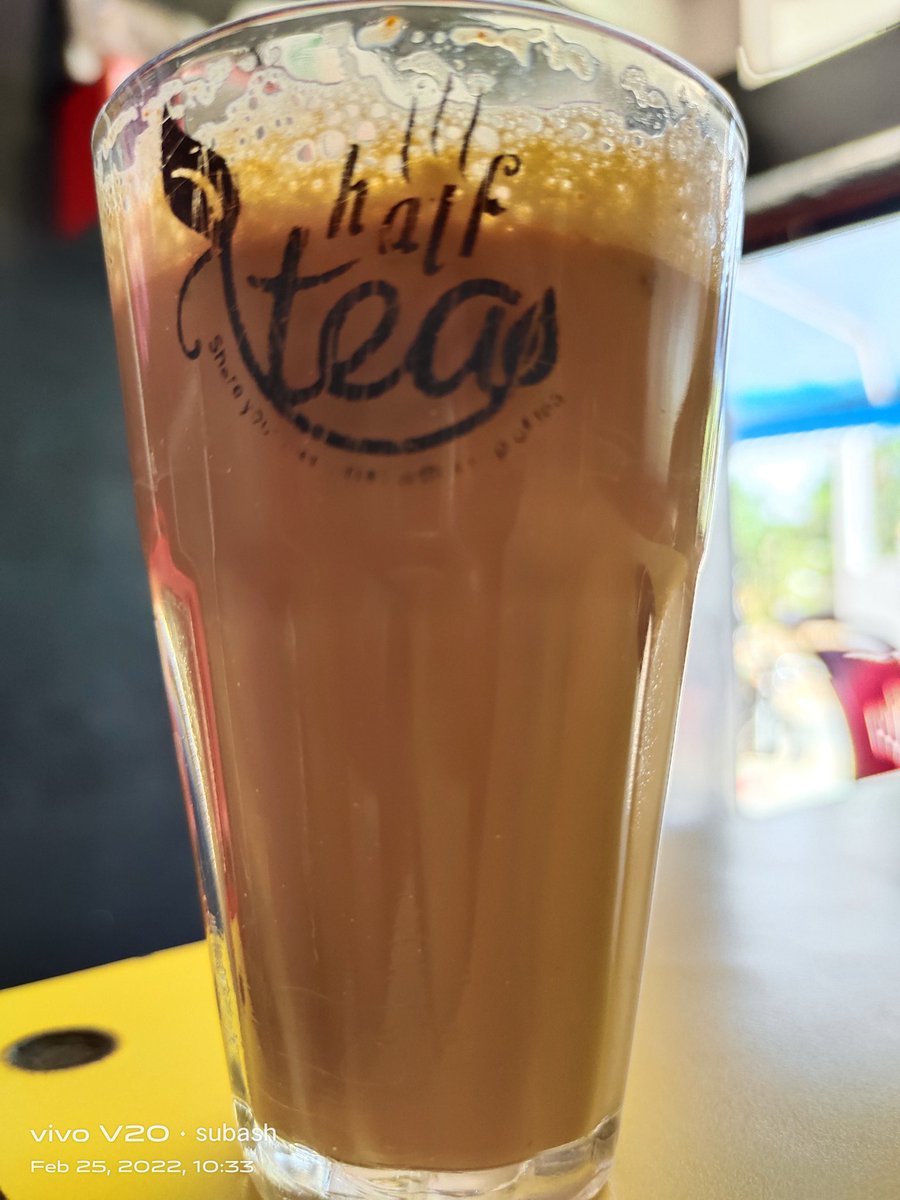 S27chandr1_TNIE's tweet photo. Pista tea at #halftea #davangere. This outlet provides nearly 200 varieties of teas and also good books to read.
@XpressBengaluru @SmartDavangere https://t.co/3wKuiF96D0