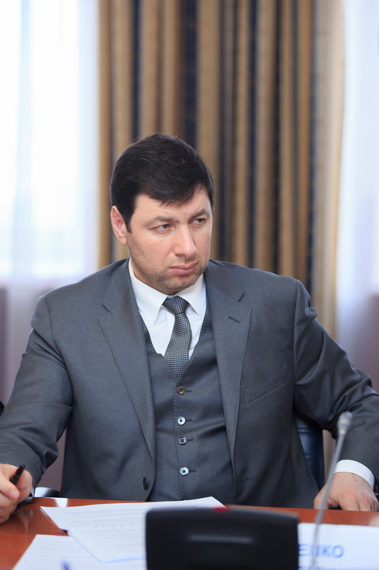 Николай Ташланов поддержал законопроект о материальной помощи онкологическим больным.
dumahmao.ru/?ELEMENT_ID=69…