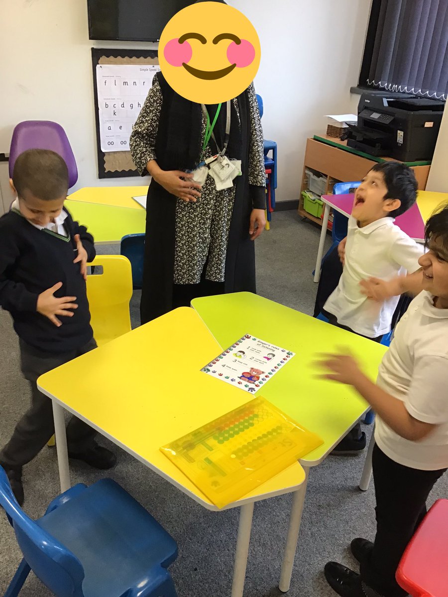 Miss Cardwell tweet media