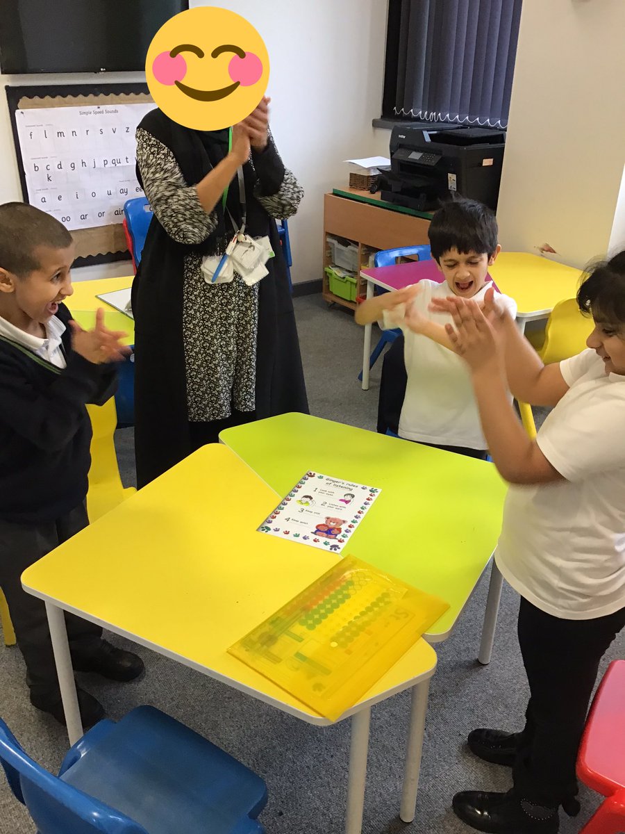 Miss Cardwell tweet media