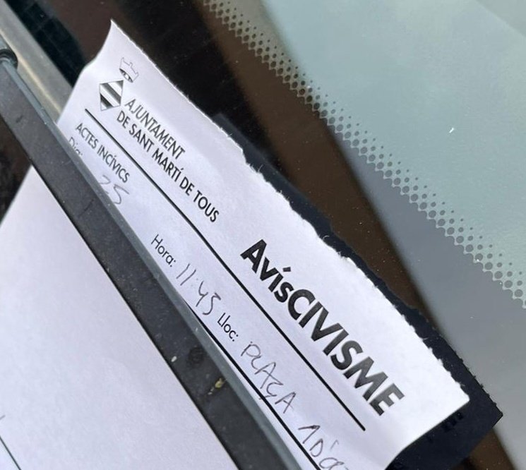 <a href="/stmartidetous/">Ajuntament de Sant Martí de Tous</a> 
Els sanitaris del consultori local, teníem a St. M. de Tous un lloc on aparcar, que feia anys es demanava, ara ja no el tenim. Costa aparcar al voltant del Consultori. On hem d'aparcar per actuar ràpid en cas d'urgència domiciliària vital?   Gràcies