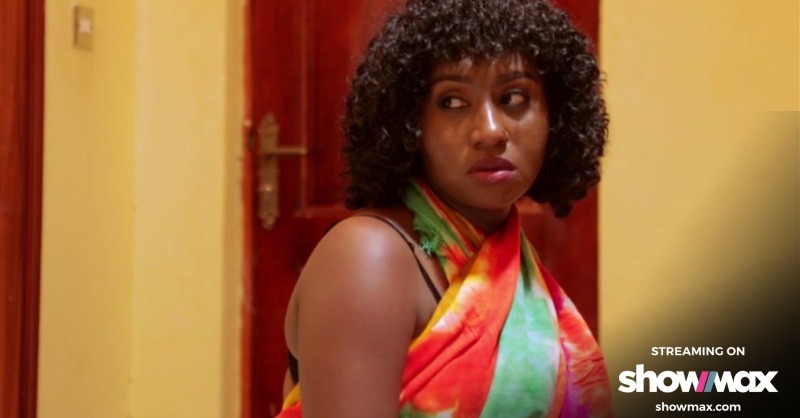 PearlMagicTV's tweet photo. Senga asks Catherine for help in welcoming guests they're expecting in the house and she tells her she's busy.  🤦🏾‍♀️

Will she eventually cancel her plans to help Senga? Stream #Chapterz on Showmax and find out!