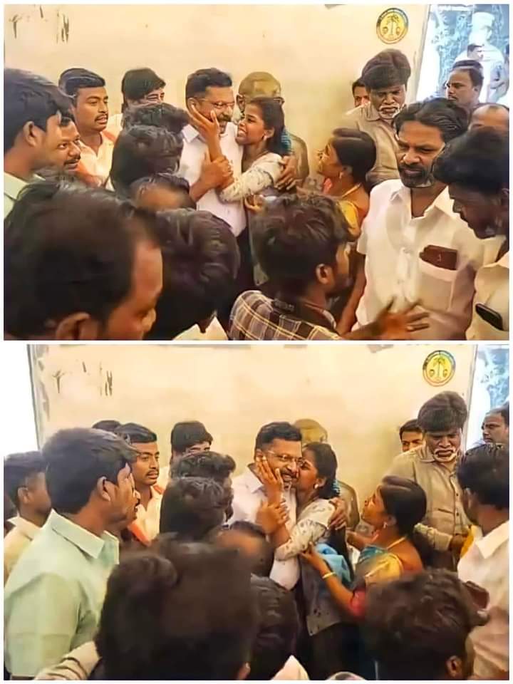 Sivaa_Comrade's tweet photo. அன்பிற்கும் உண்டோ அடைக்கும் தாழ் 😍
தாயும் அவரே தந்தையும் அவரே 💝 https://t.co/ghzx3WUimj