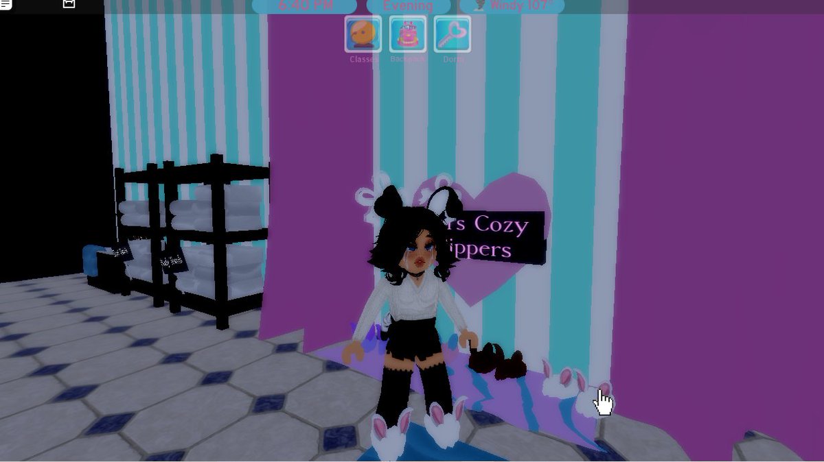 N00bPlaysRoblox's tweet photo. HOW TO GET FREE BUNNY SLIPPERS IN ROYALE HIGH SCHOOL!!! #RoyaleHigh #FreeHack #Popular #TREND #freeRoyalehigh https://t.co/yAeFjbpKAw