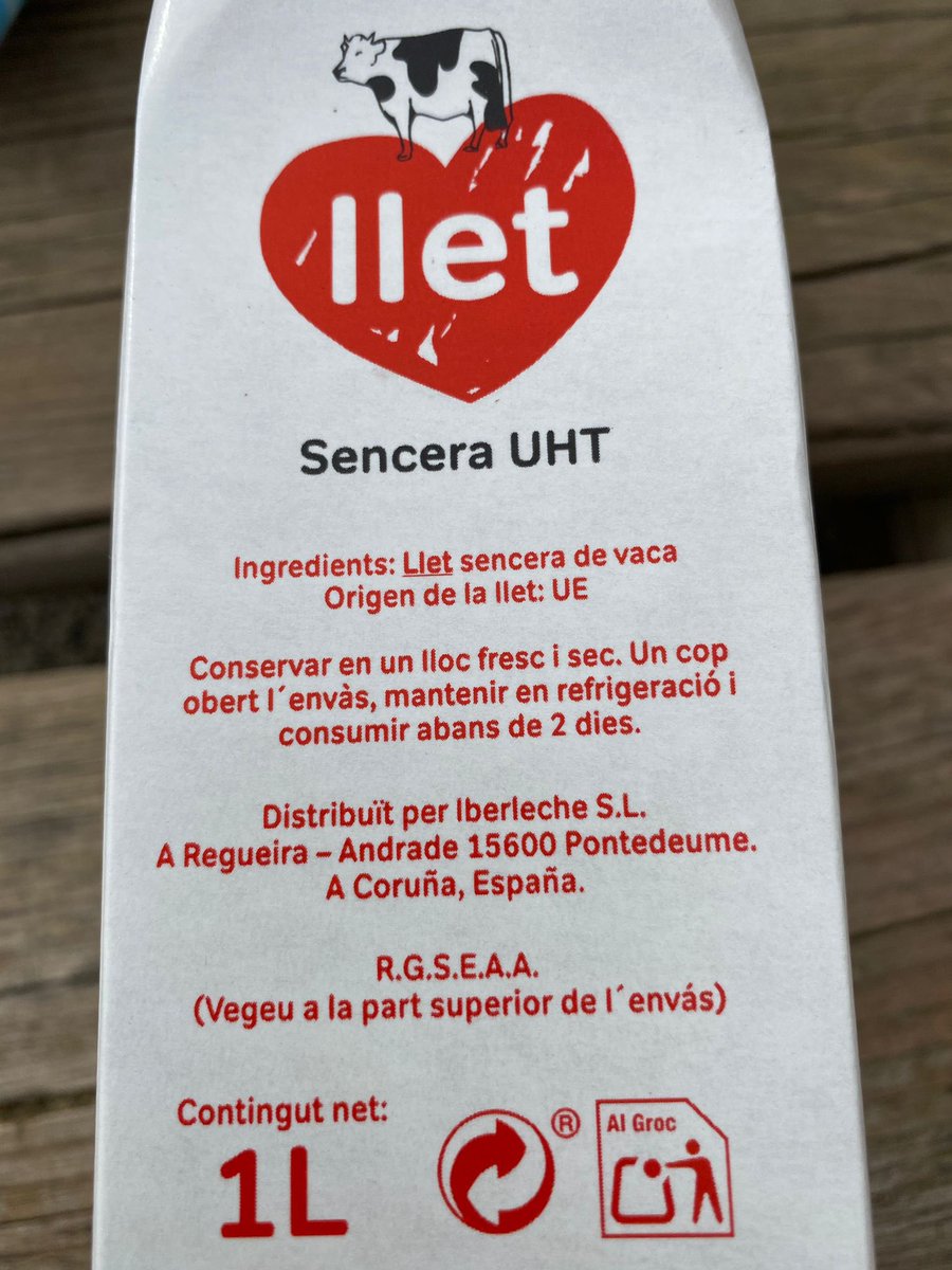 immaps's tweet image. El @govern reperteix llet a les escoles per potenciar el seu consum entre els infants. Però ai noi! És de Galícia!!! Potenciar proximitat també és clau! És desesperant com en ajuda l’administració, així no anem enlloc!