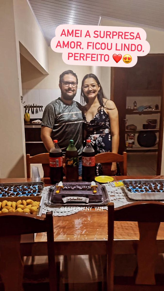 SebastiaoLuizF2's tweet photo. Aniversario temático e surpresa, obrigado meu amor @EstephanyFerr07 faltou so um valhala para ficar melhor ainda @UbisoftBrasil @Ubisoft https://t.co/XHsgKWju3J