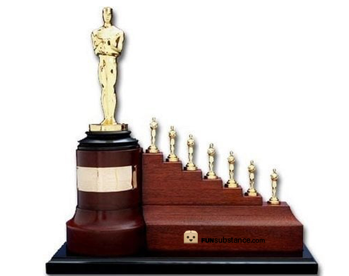 FunSubstance's tweet image. This is the special Oscar Walt Disney received for Snow White and the Seven Dwarfs in 1939 🎦 👍🏻

#FunSubstance #Fun2022 #Fun #FunSubstance2022 #Meme #Memes #WaltDisney #OscarAward #SnowWhiteAndTheSevenDwarfs

funsubstance.com/fun/222217/thi…