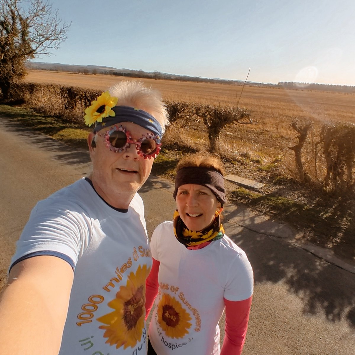 Tim_Maycock's tweet photo. 3 more π» miles for @hospiceuk. Tougher than usual after a bit to much "Baby bio"π·last nightπ next stop #snakelane10 on Sunday. The Sunflower π» will be shining!#1000milesofsunflowers #pocklington #running #ukrunning #therunningcommunity #ukrunchat https://t.co/UWbxgdKrQP