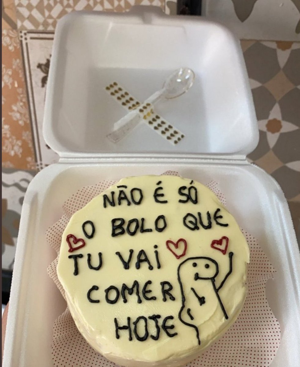 sana on X: Comeriam meu bolo de pou??  / X