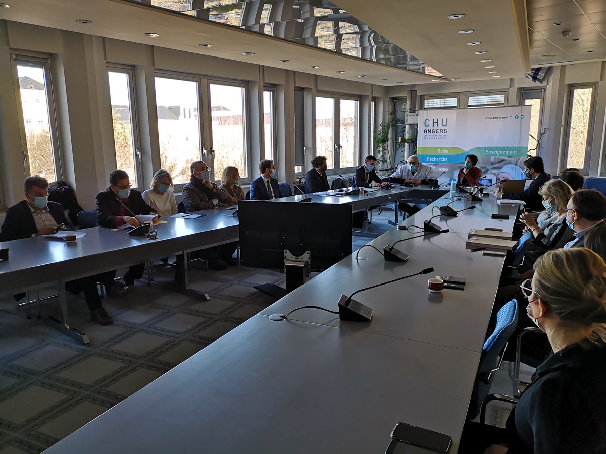 Ce 25 février : signature d'une convention avec les 7 établissements sanitaires de l’hémi-région Est des <a href="/paysdelaloire/">Pays de la Loire</a> pour une "Direction de la #Recherche Clinique et de l' #Innovation de Territoire"

#Santé #Angers #DRCI #cooperation
