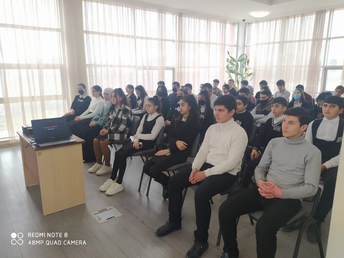 Siyəzən Rayon Gənclər və İdman İdarəsinin təşkilatçılığı ilə Xocalı soyqırımının 30-cu ildönümü ilə əlaqədar “İrəli” İctimai Birliyi tərəfindən çəkilən “Böyüməyən uşaqlar” filminin təqdimatı keçirilib. 
 
#BöyüməyənUşaqlar #JusticeForKhojaly #SiyəzənGİİ #ireli2022