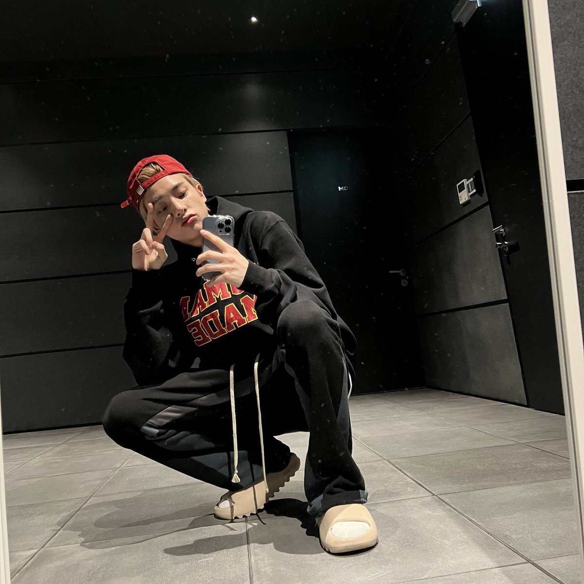 9_05nm's tweet photo. พี่เจคเขาจะหล่อทุกลุคเลยไม่ได้ป่ะ มันโกงเกินไป https://t.co/R36WQBnRCi