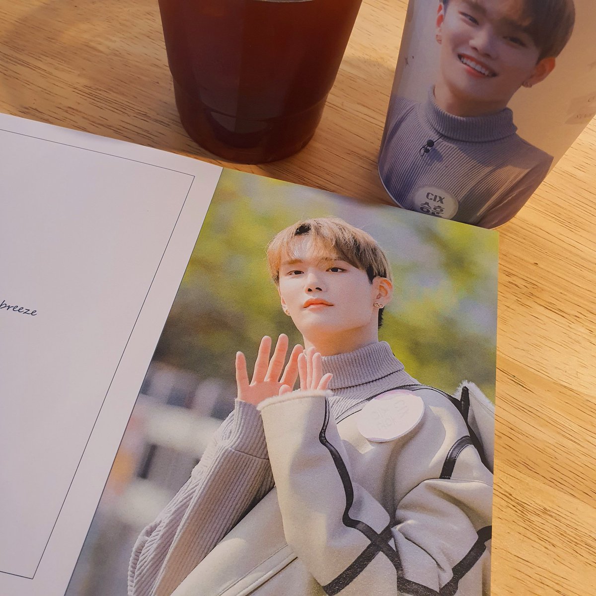 BAESICK_0510's tweet photo. 강쥐의 베이지인간 모먼트가 너무나 좋음💛
갈발+베이지코디 찰떡이야!
#depply #오늘도승훈이좋아하기 https://t.co/a5bR4nxjEl