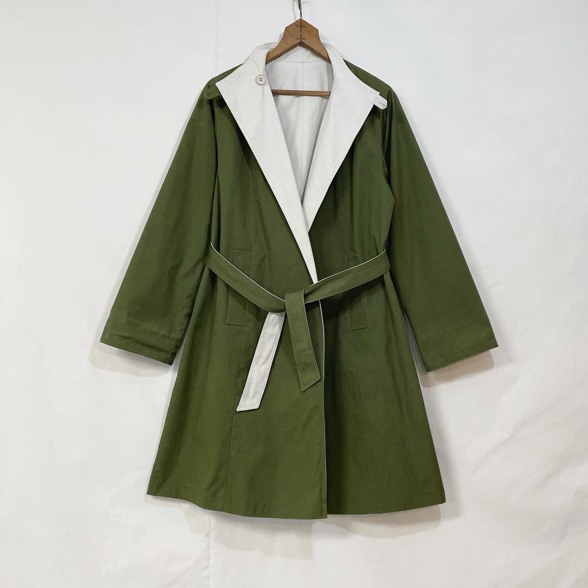 i_nou_'s tweet photo. new arrival.

reversible high neck coat https://t.co/mHHd5DjNBO