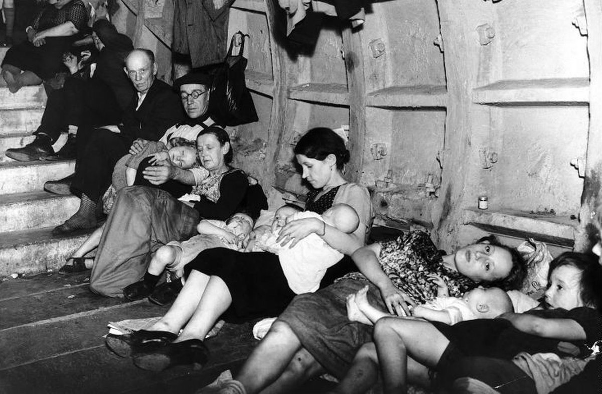 alex_kokcharov's tweet photo. London Underground 1940. 
Moscow Underground 1941. 
Kyiv Metro 2022. 
Kharkiv Metro 2022. 

This is reality of #Russia’s invasion of #Ukraine, which is happening now. https://t.co/PFhQPLdyuw