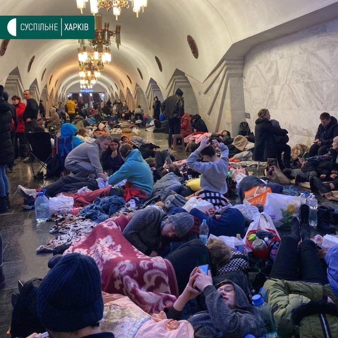 alex_kokcharov's tweet photo. London Underground 1940. 
Moscow Underground 1941. 
Kyiv Metro 2022. 
Kharkiv Metro 2022. 

This is reality of #Russia’s invasion of #Ukraine, which is happening now. https://t.co/PFhQPLdyuw