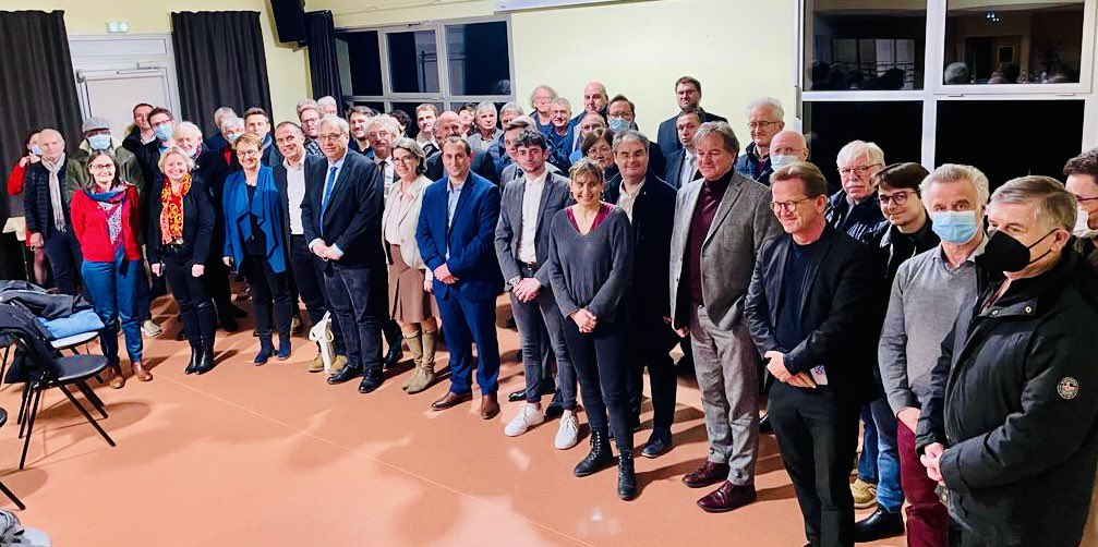Hier soir, 1ère réunion du comité de soutien d’Anne Hidalgo en Ille-et-Vilaine. Les élus progressistes et sociaux-démocrates sont mobilisés sur tous les territoires pour porter les 70 engagements de son projet républicain, social et écologique.
#Hidalgo2022 #Presidentielle2022