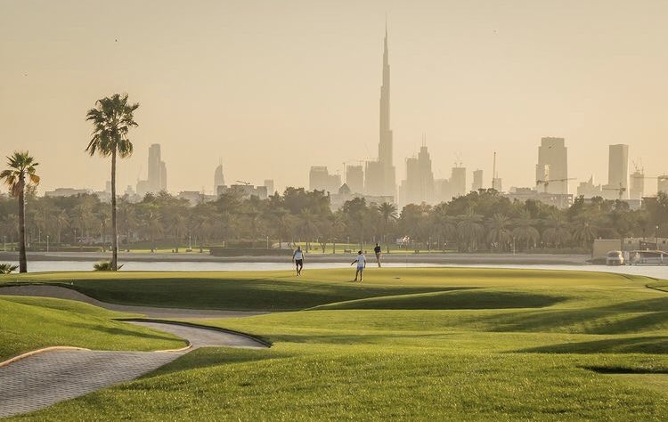 The beauty lies on the 5th hole! #dubaicreekgolf #dubai #golfswing #golfindubai #dubaigolf #emiratesgolfclub #viyagolf