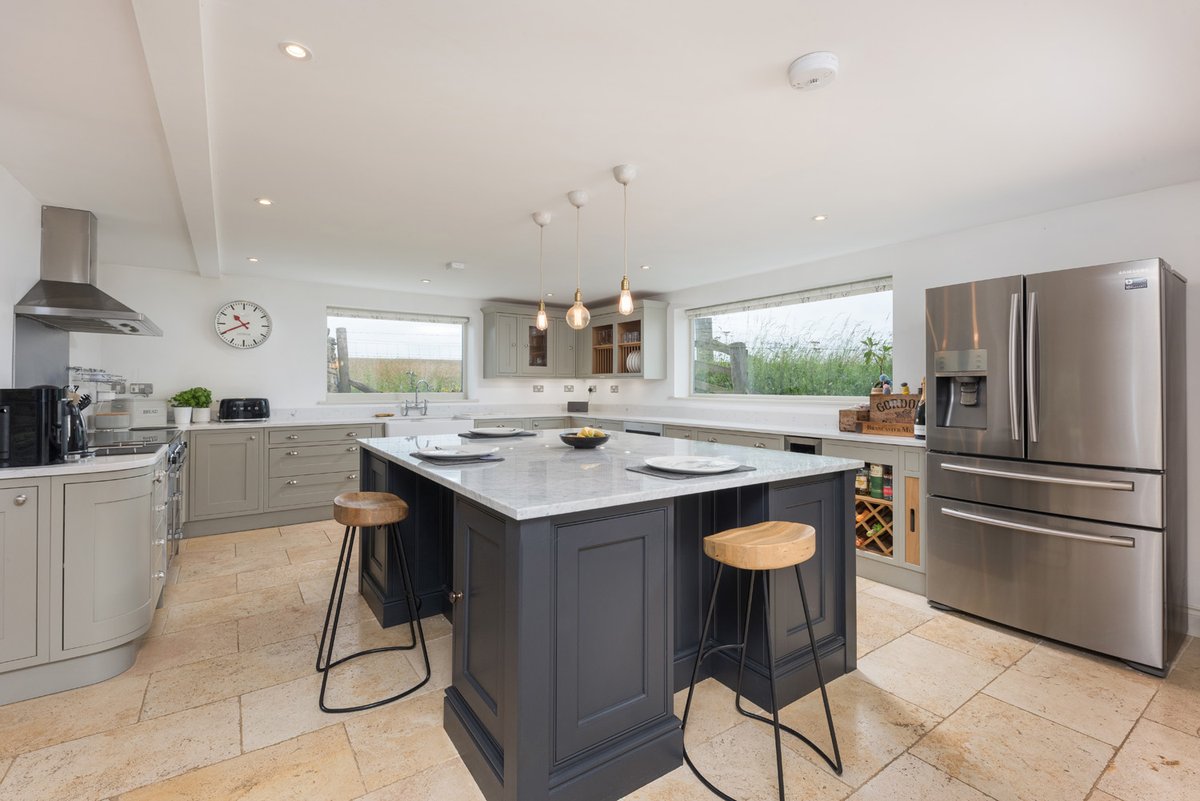 FinestProps's tweet photo. The Shealing, Shellbraes, Great Whittington, Northumberland
A gorgeous barn conversion bathed in natural light with panoramic views over surrounding countryside. Find out more >> https://t.co/XoI1Fgm4Tc
Guide Price Offers over £1,000,000 https://t.co/wOLWzsEAwF