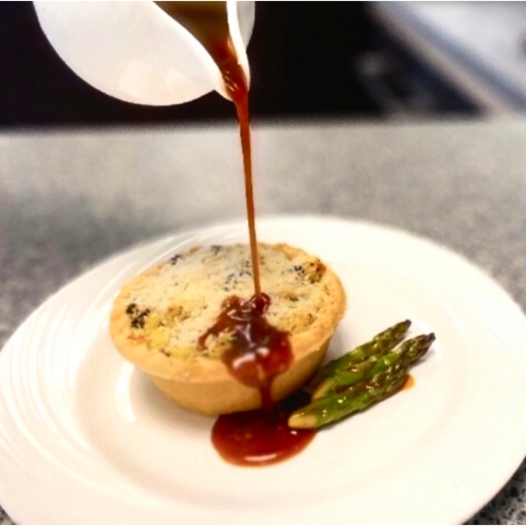 We offer an incredible range of quality #stocks and #sauces for the working kitchen. Easy to use, with #flavourstoinspire, we help you make a simple dish into something sensational. Buy back time and focus on what you love doing most.

 #madebychefsforchefs