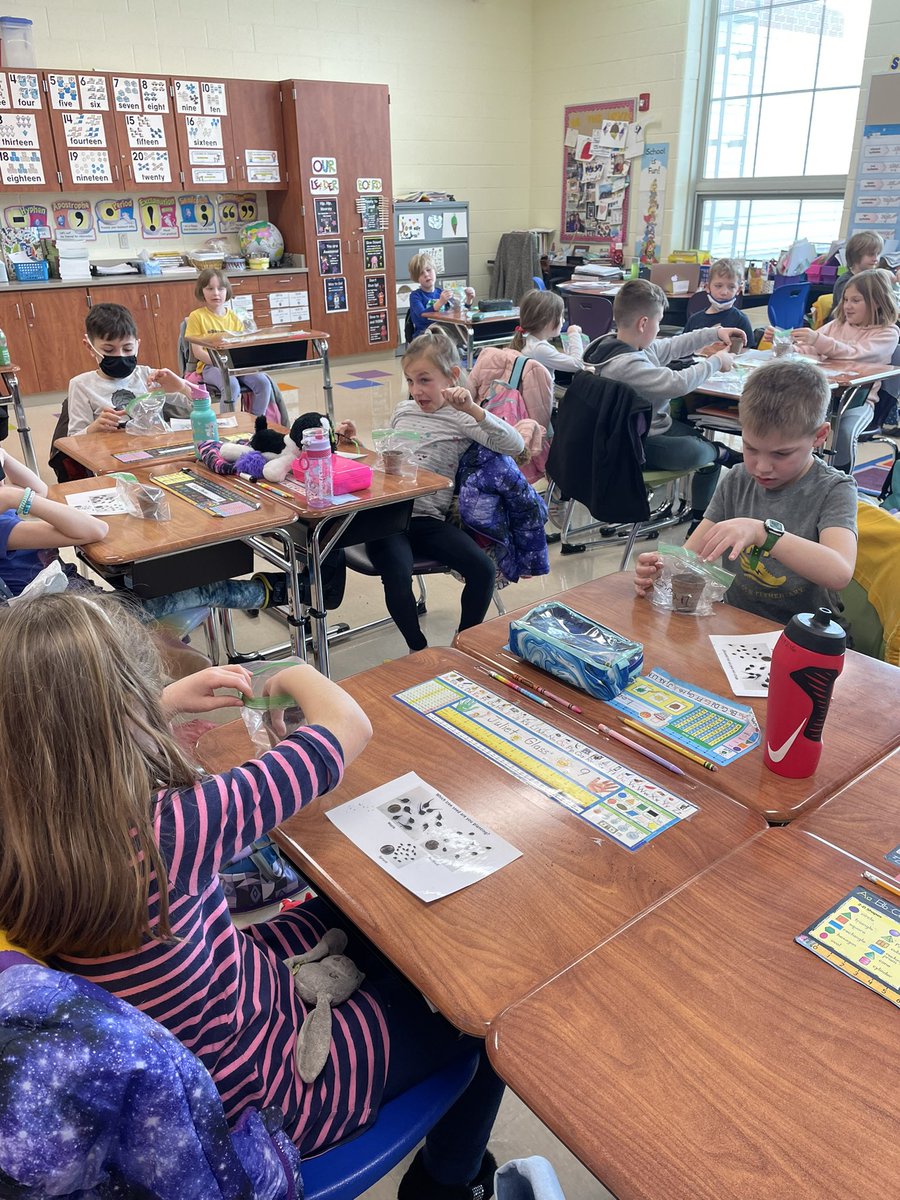So much fun pretending to be in the Ice Age in Lakewood 20,000 years ago and making our own greenhouses planting Spruce trees. #holdenarboretum #excellentbehavior #proudteacher!!! #lincoln #secondgraders #luckyus Thank you <a href="/lkwdteamsisson/">Team Sisson</a> for planning it!!!