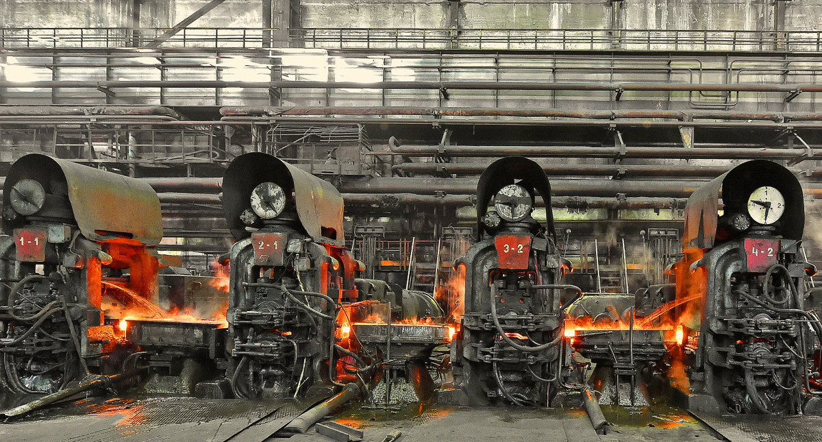 MechelPao's tweet photo. #Rebar production at Chelyabinsk Metallurgical Plant's bar and wire rolling #mill 250-1 https://t.co/W6r0RRIve6