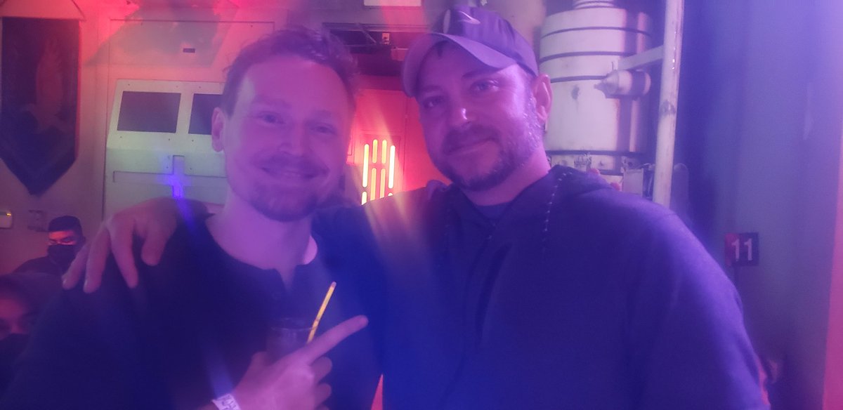 MahoneyMJ's tweet photo. @CoyJandreau awesome to meet you on my 40th. Thanks for being such an awesome guy. https://t.co/67NuNySjIR