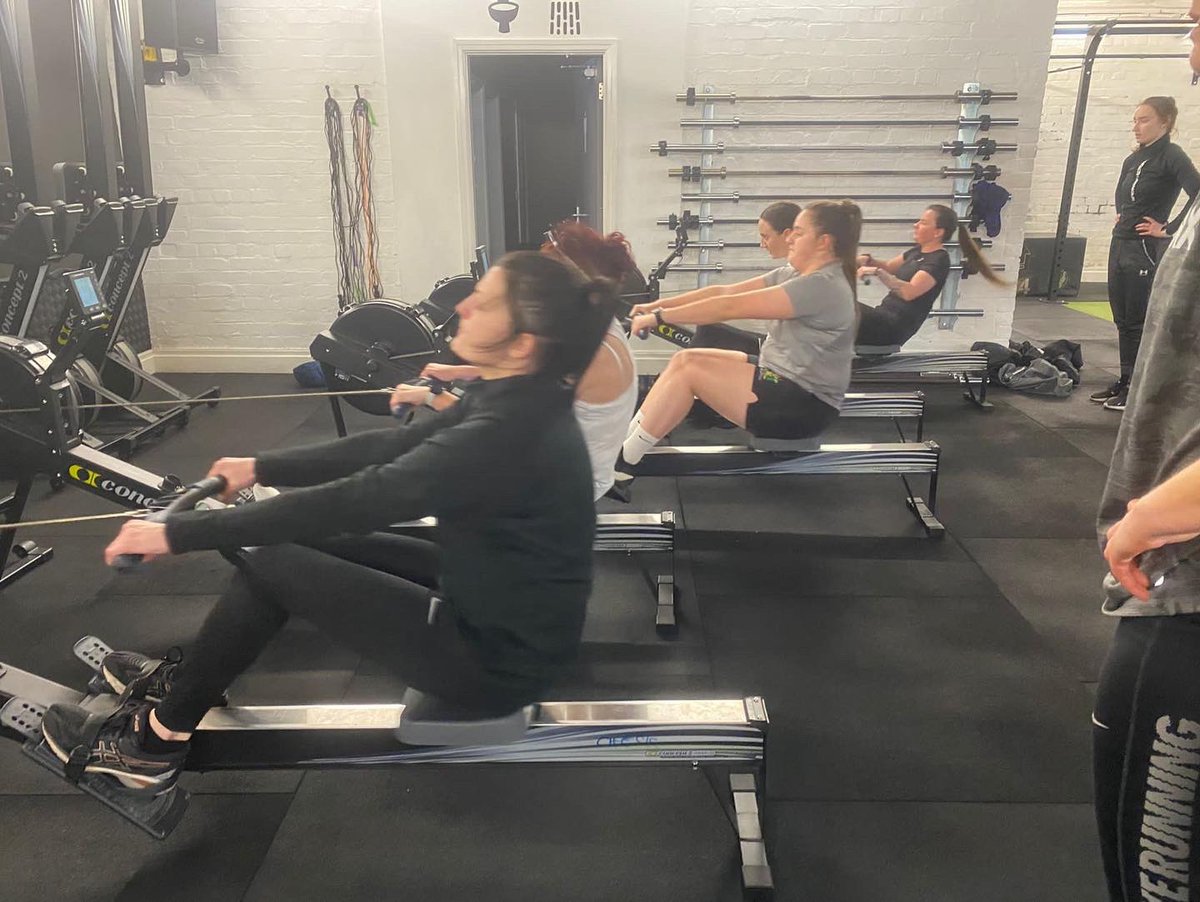 alderfcwomen's tweet photo. 📶Strength and conditioning session 4 with our PT, Jen @search4stronger at @HarrietMcPT’s Gym! 🏋️‍♀️

YESSSSS girlies! 🔋✅🔌

#UpTheAlder 💙 https://t.co/UGXv72waCP