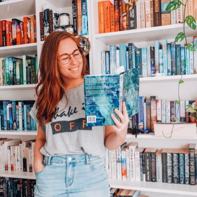 Co- Host Sneak Peak 
Next up we have the lovely Krystal <a href="/Kavidlistener/">bon_bookreviews (Krystal)</a> 😍 so happy 💛💛
youtube.com/c/Bonbookrevie…