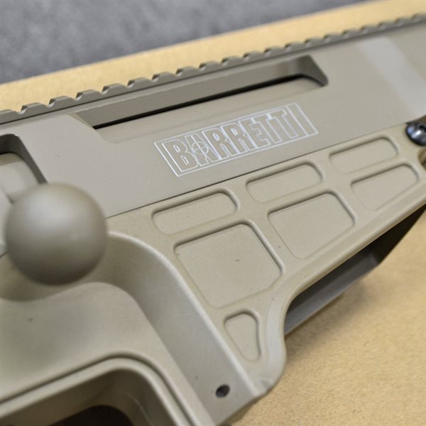 SAMURAI_GEAR's tweet photo. 🈺新着商品🈺
#SNOWWOLF バレット #M98B サイドフォールディングストック 電動ガン 正式ライセンスver.
BARRETT FIREARMS 正式ライセンス品のM98Bに折り畳みストックタイプが入荷‼️
なんとフレームに「MRAD」の刻印が施されています😍
https://t.co/YtOIG73Ul2
#MRAD #電動ガン #サバゲー https://t.co/kugzMPP7T8