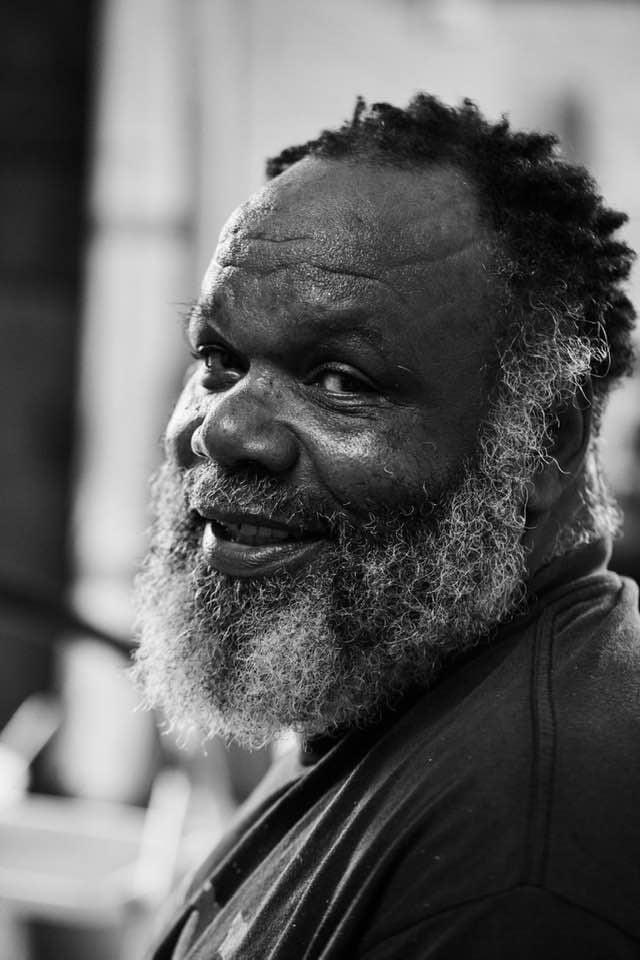 SkerritR's tweet photo. Dominica has lost a national treasure.

Earl Etienne was an exceptional talent; a creative genius, skilled in varied forms of artistic expression; and a mentor to the many he inspired to follow in his footsteps. https://t.co/ObNmQjRVjy