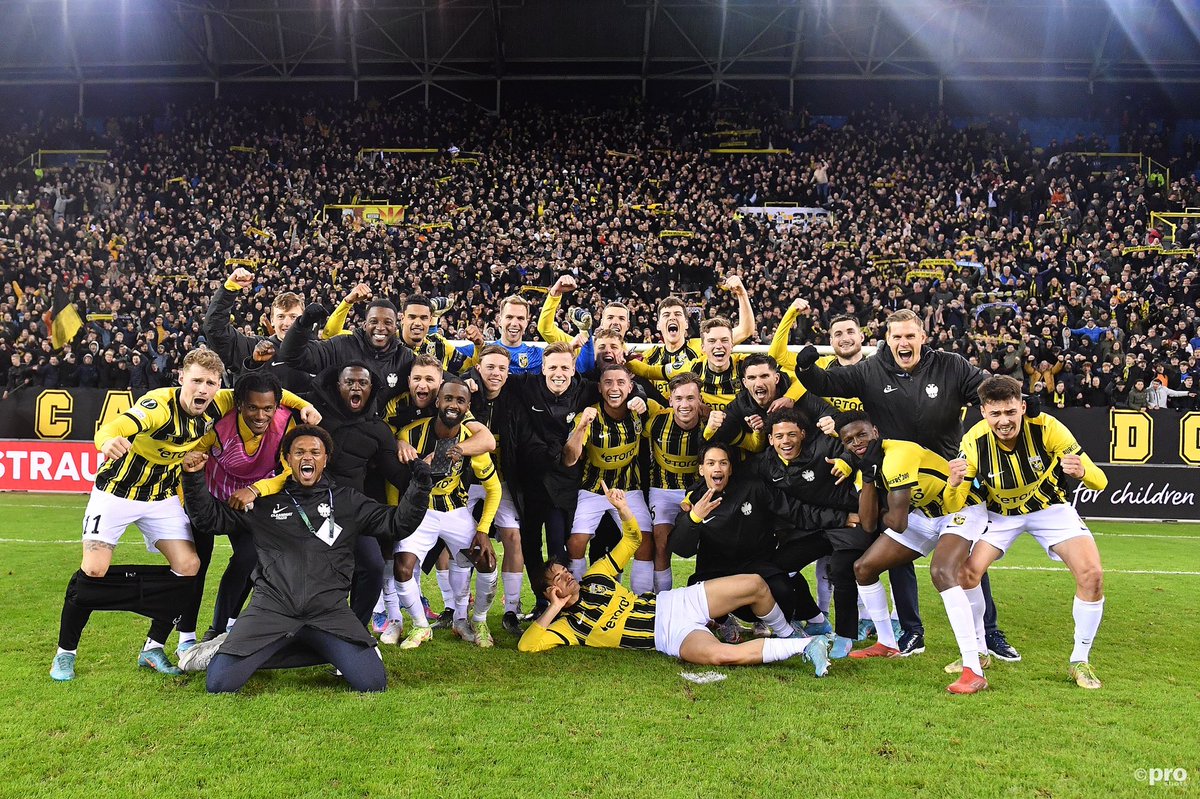 MrsVanNek's tweet photo. Dit is toch wel lekker wakker worden hoor 🤩 #VITrap 💛🖤🦅 https://t.co/aH8wgjC0Gu
