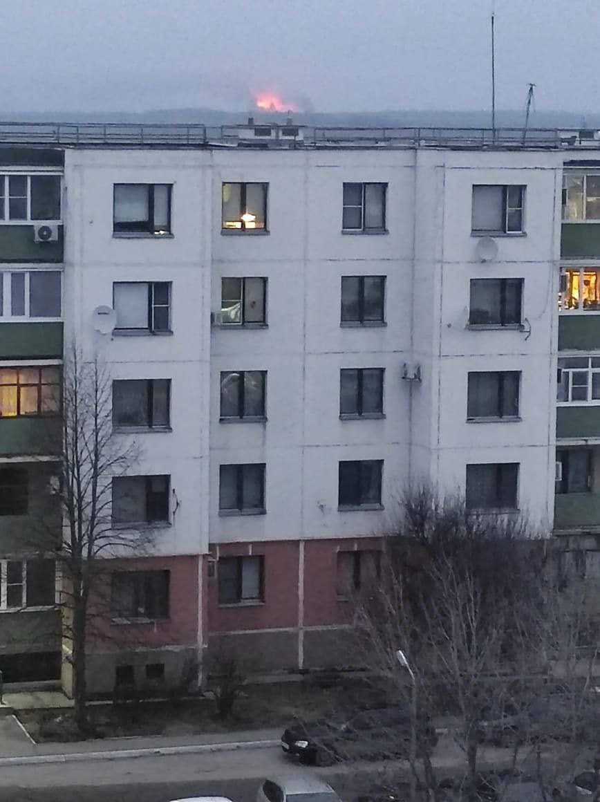 аэродром в ростове разбомбили. аэродром миллерово ростовская. аэродром в ростове разбомбили. миллерово аэродром обстрел. аэродром миллерово ростовская.