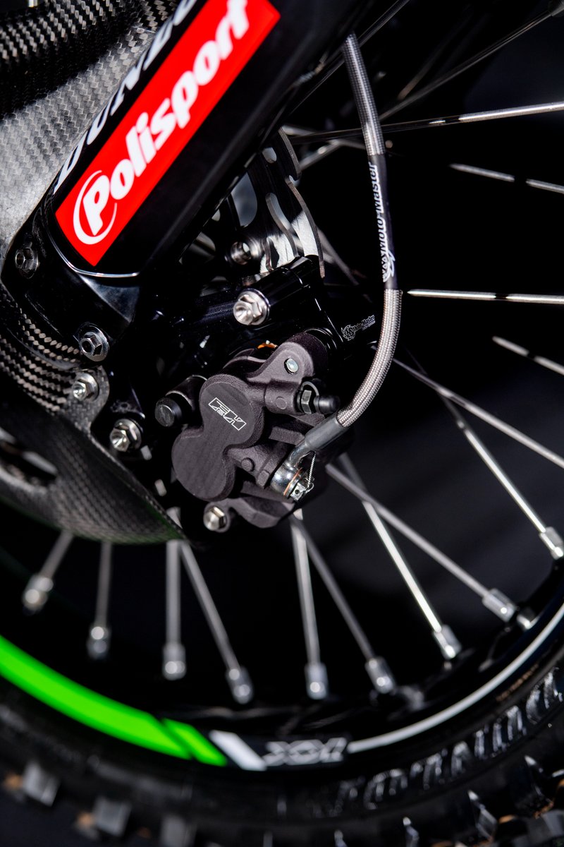 #2022iscoming #FHRacingTeam #FHCrone #BTSI #KawasakiRacing #KawasakiEurope #Merwestaal #VanNoordenneStaal #OfficialLeatt #VDBroek #DeltaStaal #Motul #AraiHelmets #ProPegs #MotoMasterBrakes #Renthal #TwinAir #RekluseMotorsports #RideDunlop #PoweredbyKEMCO #MXGP 📸 #ShotbyBavo