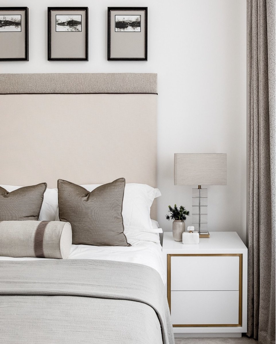 A seamless interior combining luxury and comfort ✨
📸: <a href="/a/">Ani</a>.london.interiors

#bespoke #bespokedesign #headboard #designer #luxuryliving #interiordesign #decor

Shop Luxury Headboards: ow.ly/EV5Q50HUsQC