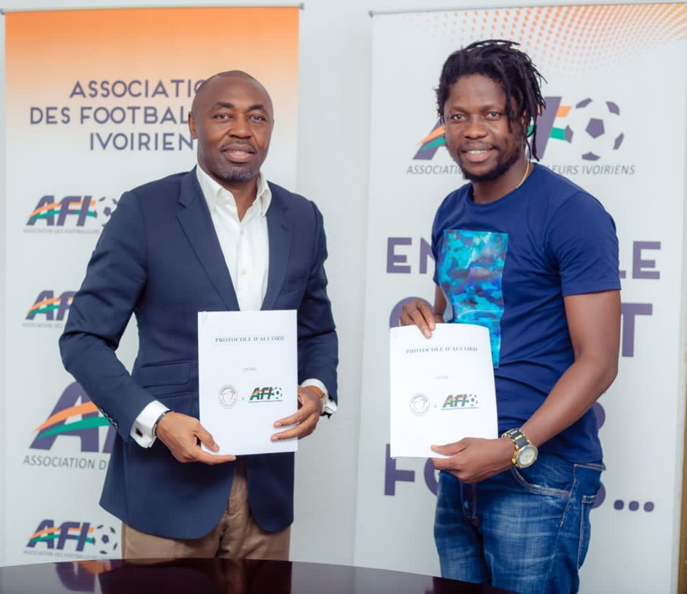 AFI_CI's tweet photo. #AFI_INSIDE

"Les grands esprits  se rencontrent", dit-on. L'@AFI_CI  et la Fondation Franck Kessié, ensemble, pour le bien-être socio-sportif du footballeur ivoirien👏👌👏. C'est à travers le  projet innovant "PRO C'EST PRO". 🇨🇮⚽
@Domoraud_17 @arudin26 @maxigr04del https://t.co/ogkH6Rdqhe