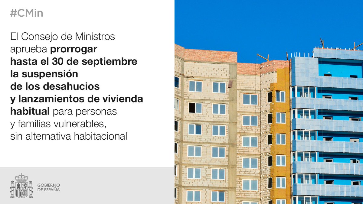 desdelamoncloa's tweet image. El Gobierno ha aprobado prorrogar medidas del #EscudoSocial para situaciones de vulnerabilidad social y económica

🛡️Suspensión de desahucios y lanzamientos de vivienda habitual
🛡️Prohibición de corte de suministros de energía eléctrica, gas y agua

Info👇🏼 lamoncloa.gob.es/consejodeminis…