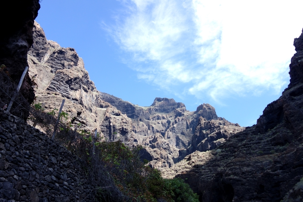 gipfelwelt's tweet photo. Die Masca-Schlucht des Teno-Gebirges im Nordwesten Teneriffas gehört - völlig zurecht - zu den Klassikern der Wandertouren auf Teneriffa. #Archiv #Tour #Bergtour #Bergwanderung #Insel #Kanaren #Masca #Tagestour #Teneriffa #Tenogebirge #Tourenbericht
https://t.co/Gb5GmKbSHE https://t.co/wZTAH2hm5b