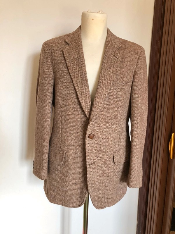 LDenicheurs's tweet photo. [#tailleL - Veste - 20€]

Veste beige à chevron en laine Harris Tweed. Demandez les mesures, il n'y a aucune indication de taille.

https://t.co/E0FXs9dx6p

#Nim https://t.co/YWyUlIqYI8