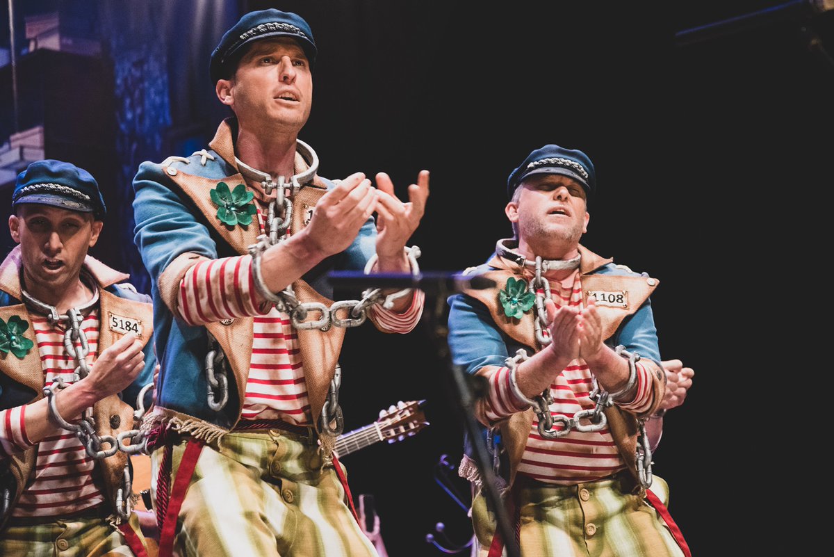 📷🎭 Final del Concurso de Agrupaciones del #CarnavalRomano2022 <a href="/compyapvo/">Los Obedientes</a>