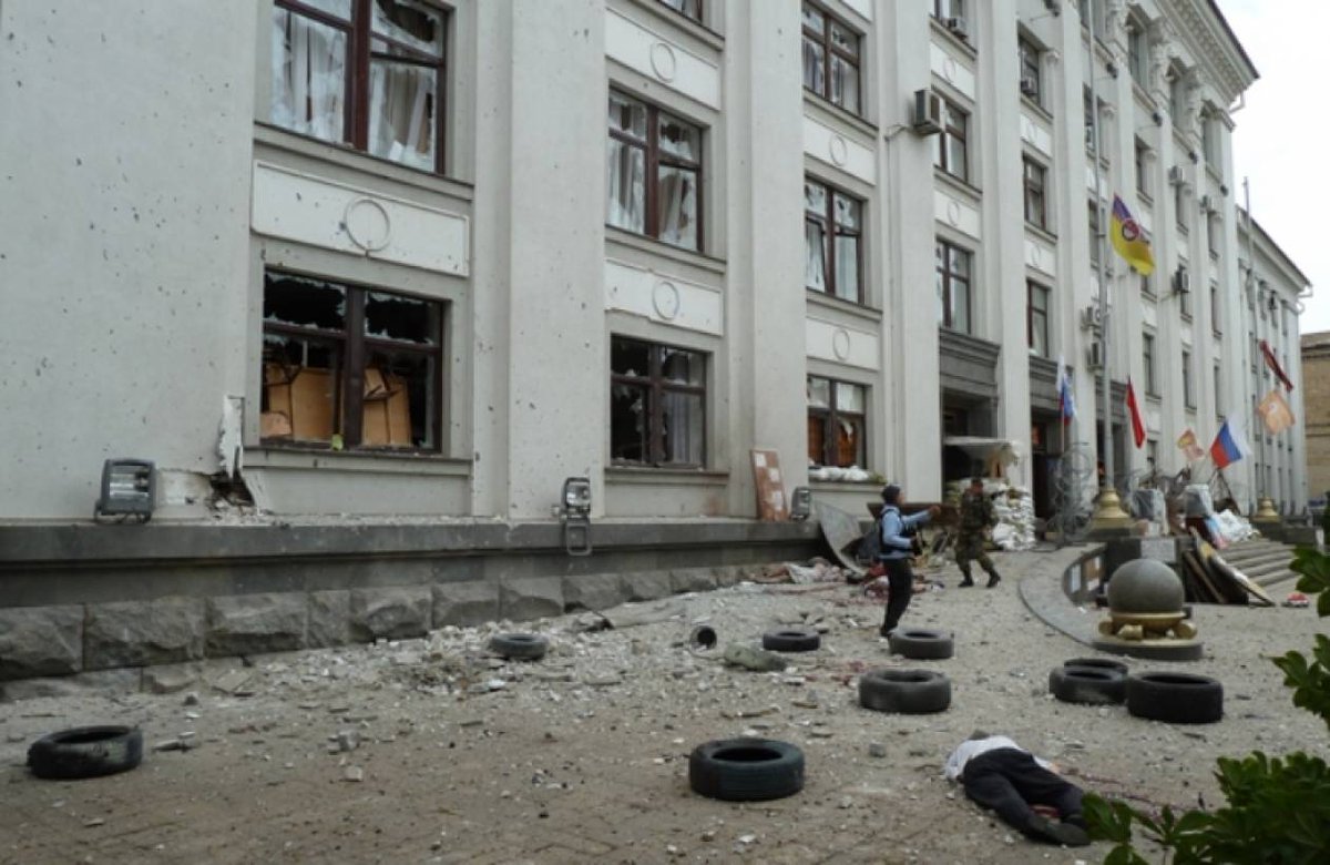 Авиаудар луганск 2. Луганская ога обстрел 2 июня. 5 июня 2014 г. 2 июня 2014 луганск авианалёт. Обстрел луганской ога 2 июня 2014 года.