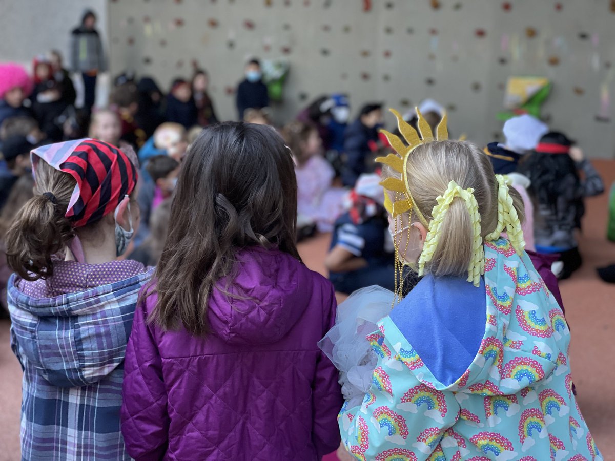 Primary students listen to Grade 4 students pitch their ideas for community day- in the Fasching costumes! Fun, agency and critical thinking all come together! #BISLearns #BISCares ⁦@BIS_School_gAG⁩