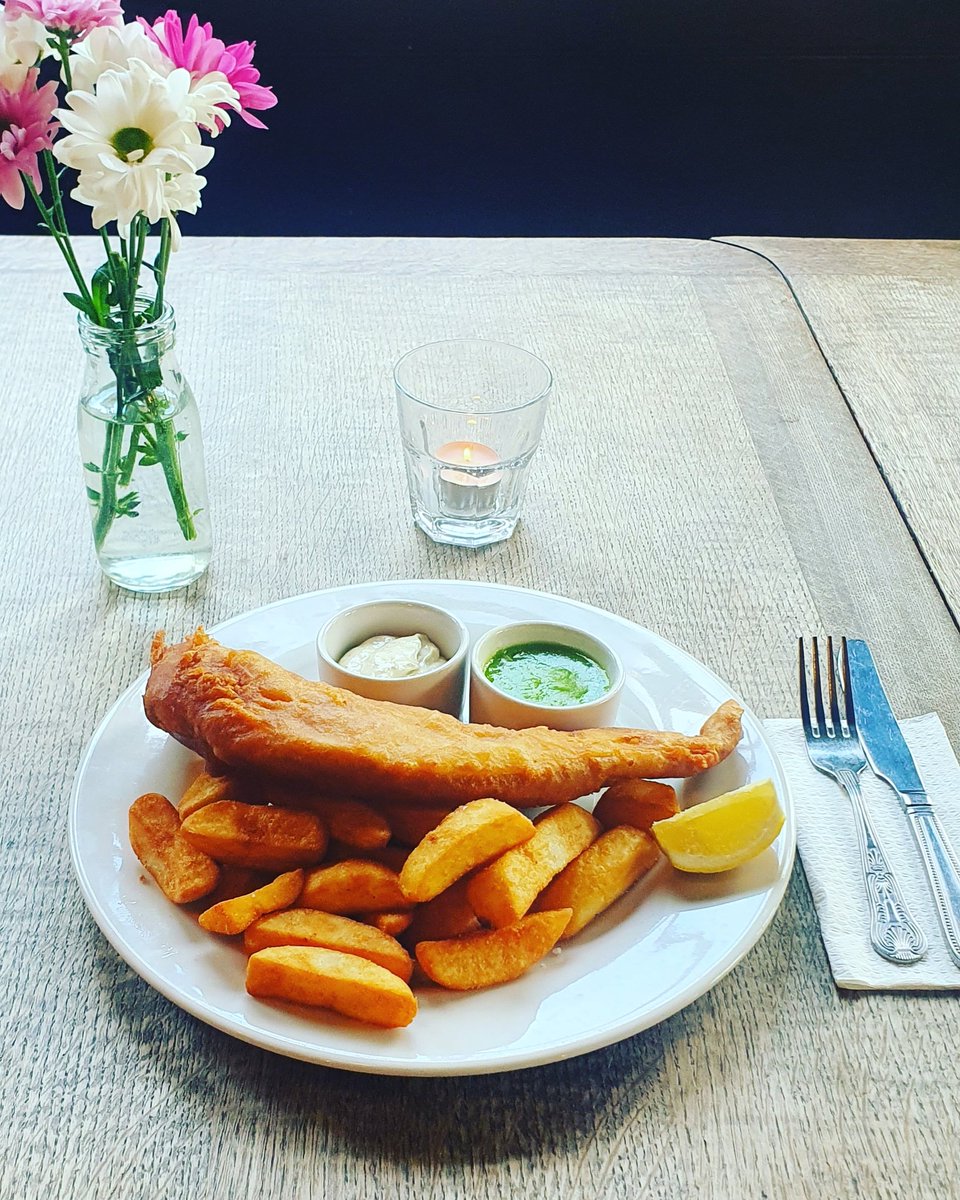 Fish &amp; Chips Friday 😋