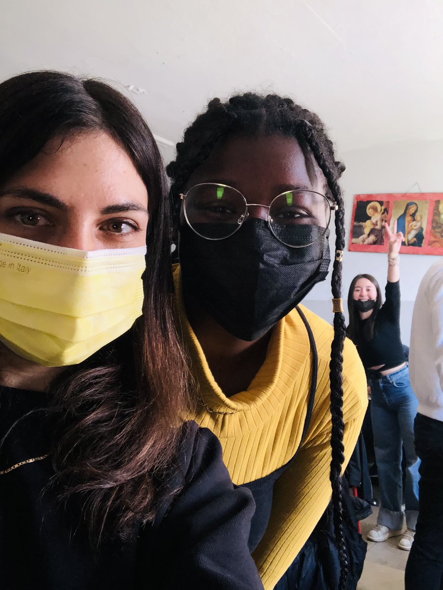 Échanger des pratiques pédagogiques et construire des projets interdisciplinaires communs dans notre lycée partenaire #MarcoPolo de #Florence. Merci pour ces trois jours tellement enrichissants ! #Esabac #Erasmus <a href="/EUErasmusPlus/">Erasmus+</a> au <a href="/lycee_suger/">Lycée Suger</a>