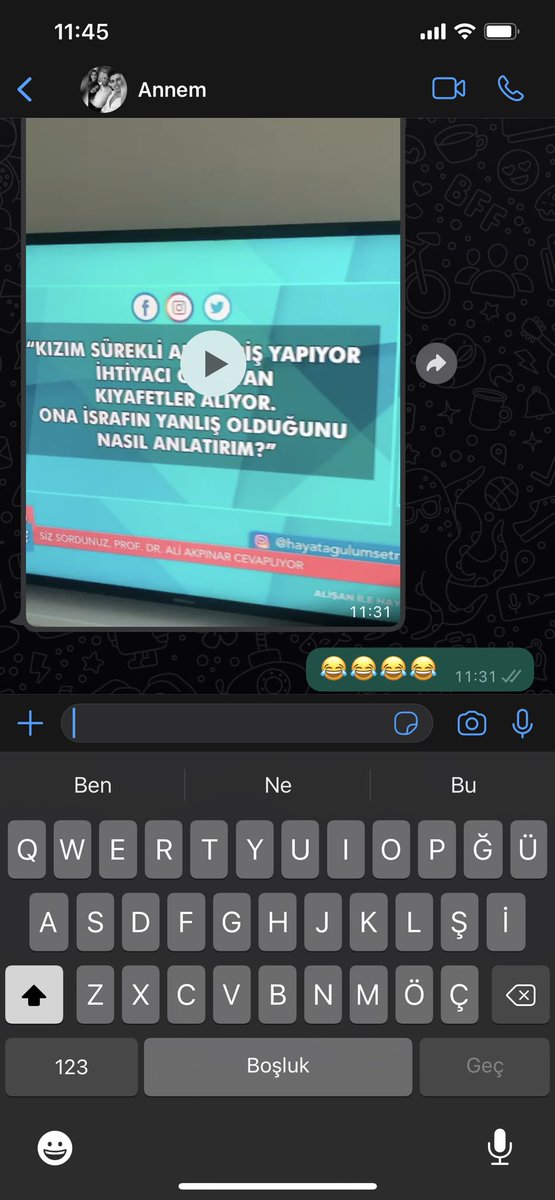 Annem 1 yeni mesaj…